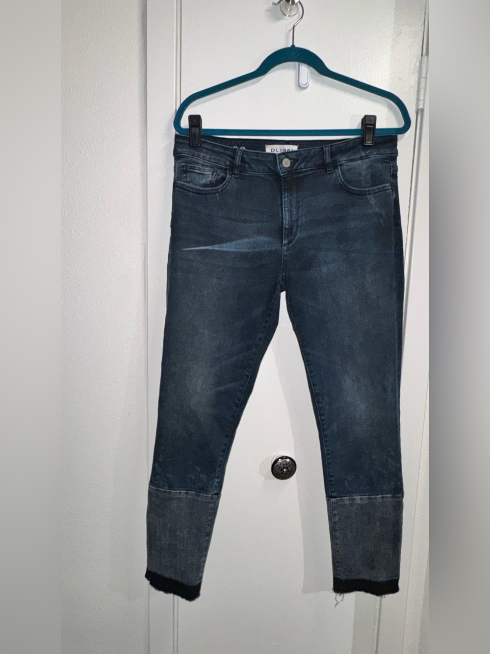 DL1961 Florence Instasculpt Mid-Rise Skinny Crop Jeans Mercy Wash NWOT Size 31